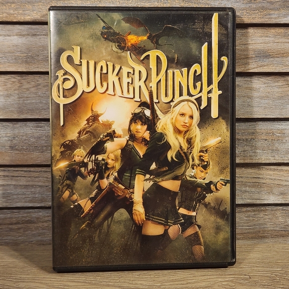 Sucker Punch DVD Movie Action Fantasy - Picture 1 of 4